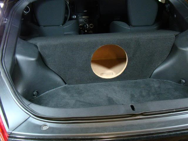 Nissan 370z Single 10" Subwoofer Box