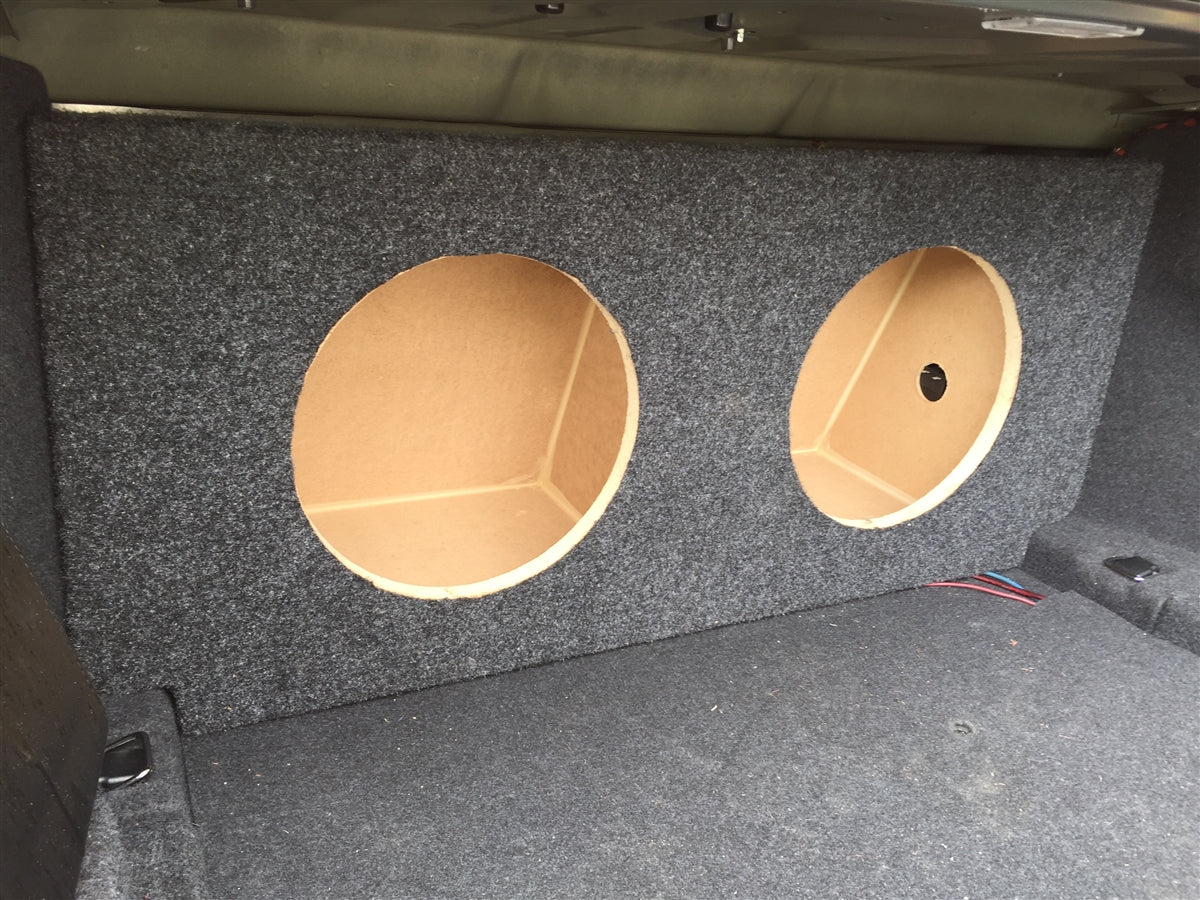 BMW 5 Series 2004-2010 Single / Dual Subwoofer Box