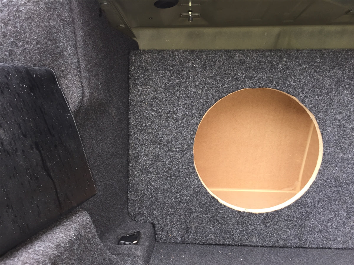 BMW 5 Series 2004-2010 Single / Dual Subwoofer Box